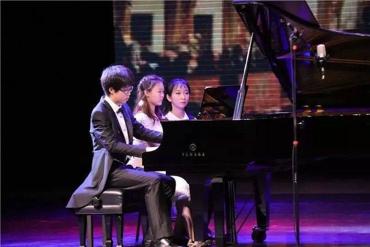 徐子松、于嘉艺